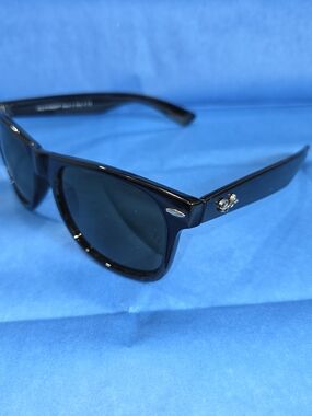 Ray-Ban Men’s Black Wayfarer Sunglasses